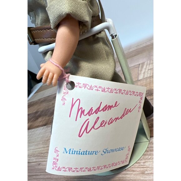 Madame Alexander Miniature Showcase Doll "Australia Boy" In Original Box - Picture 3 of 6
